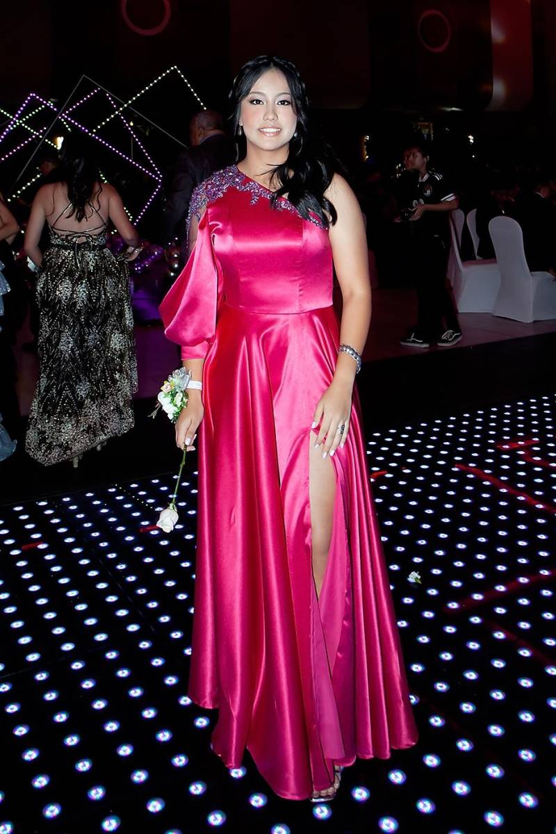Gracia Flores.