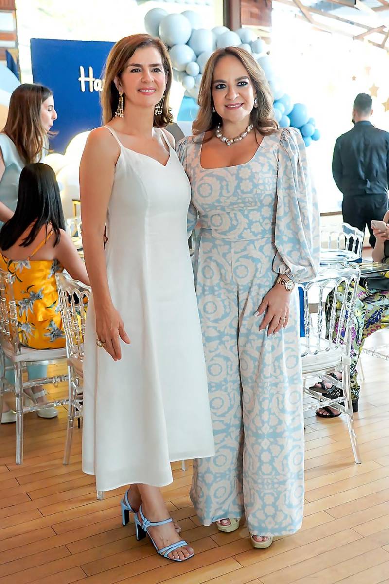 Suyapa Monterroso y María Elena López.