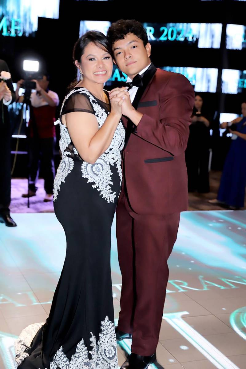 Dina Martínez y Hanzel Zavala.