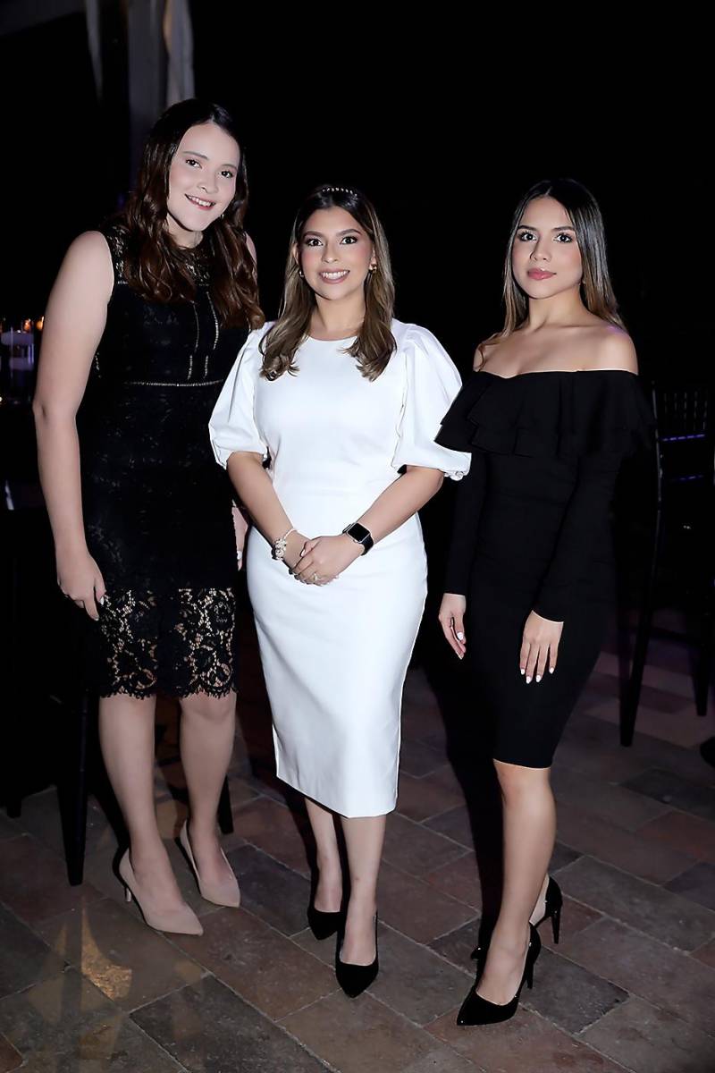 Aileen Madrid, Gisselle Reyes y Garhem Padilla.