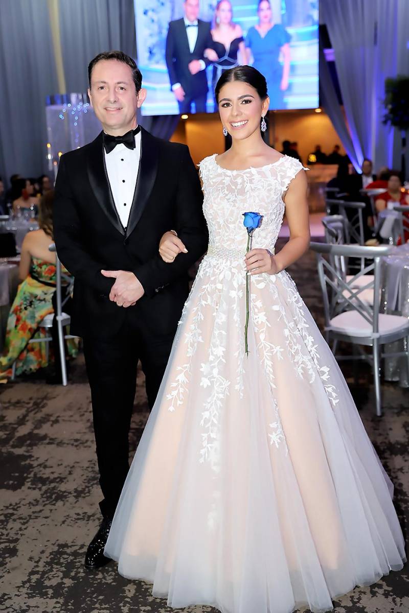 Francisco José Cornejo y su hija Maria Regina Cornejo Solorzano 