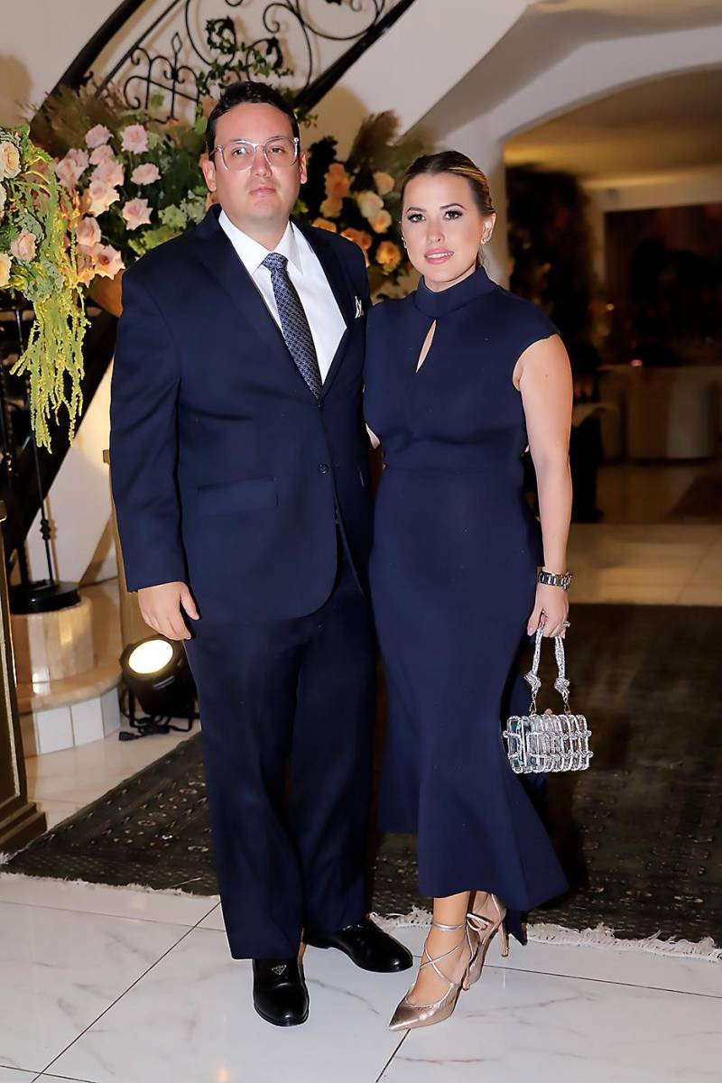 Así fue la boda de Próspero Castellanos y María Isabel Simón