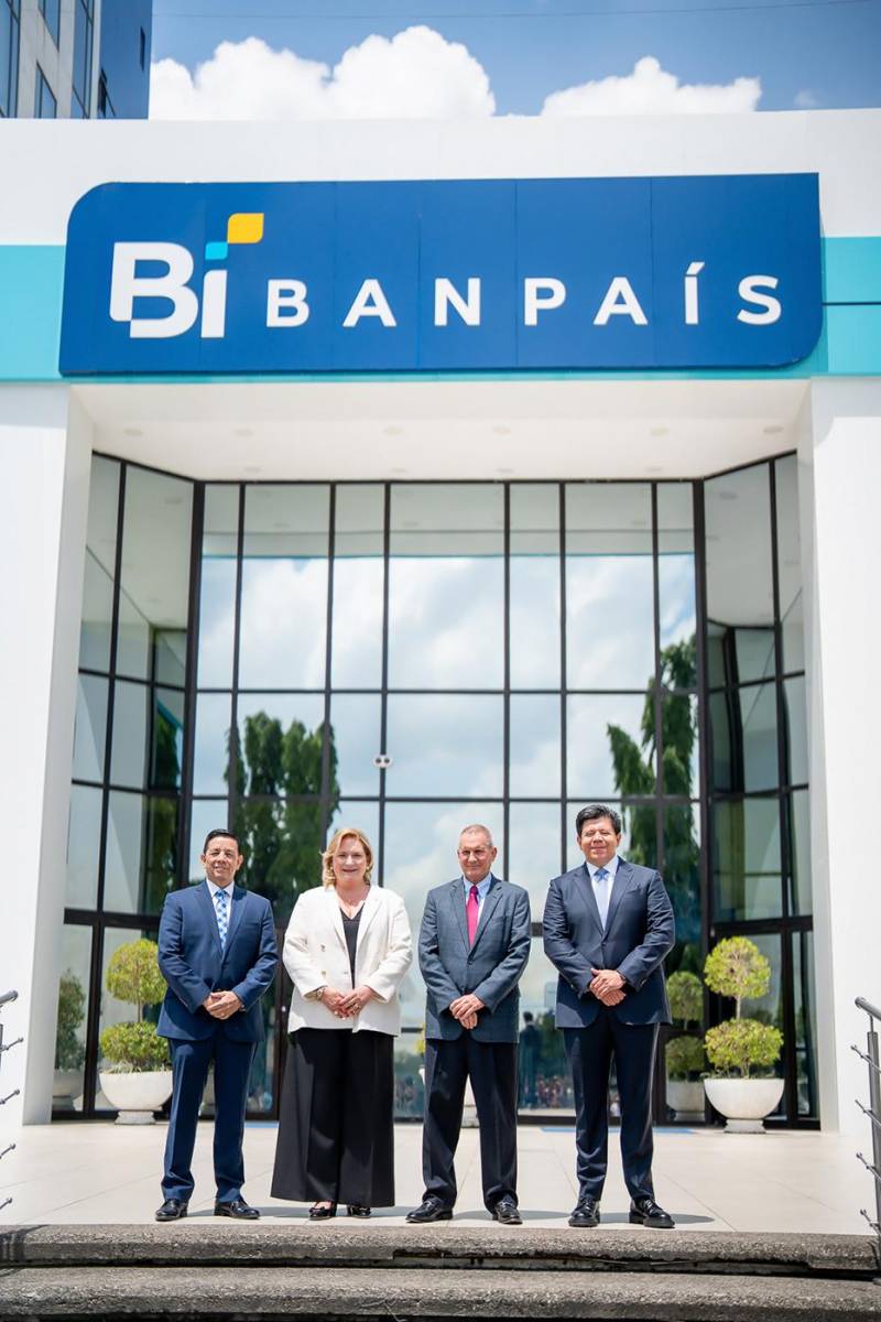 Como parte de su firme cultura de innovación y del respaldo constante que brinda a sus clientes, Banpaís ha presentado oficialmente su nueva identidad de marca e imagen corporativa. 