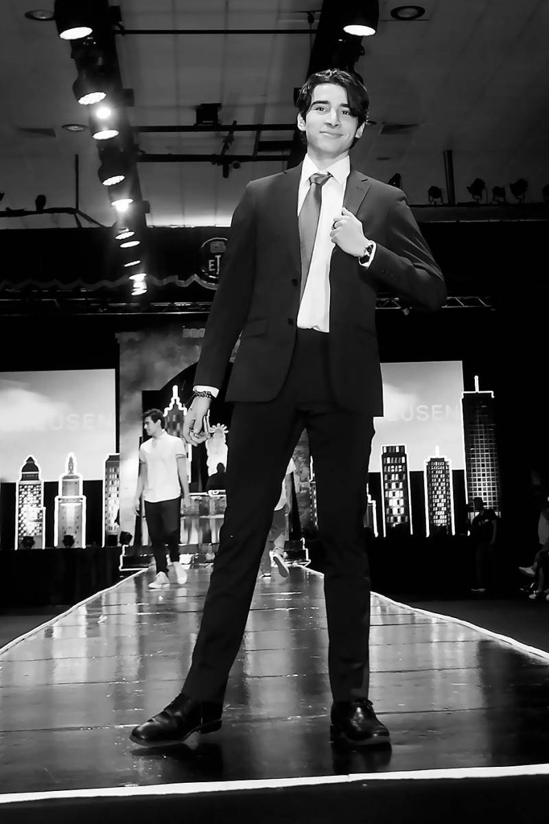 Fashion Show de la EIS 2024