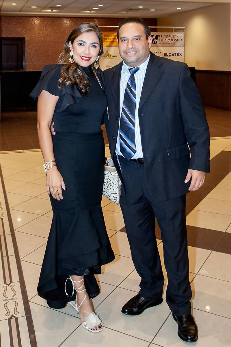 Victoria Paz y su esposo Joaquín Verdial.