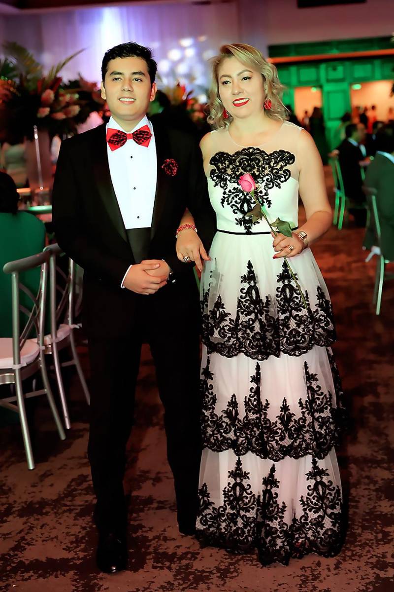 Alejandro Rivera y Claudia Maradiaga