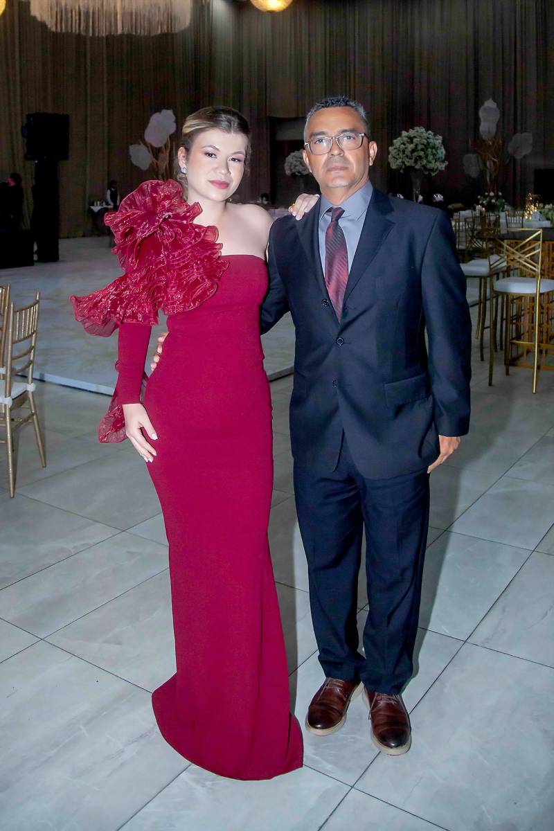 Karla Paz y Gabriel Durón