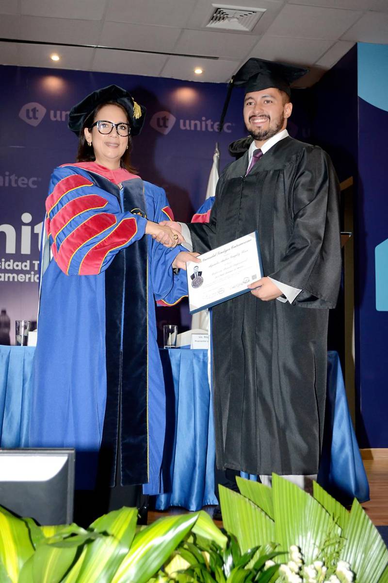 Graduaciones de Posgrado de UNITEC de Tegucigalpa 2025