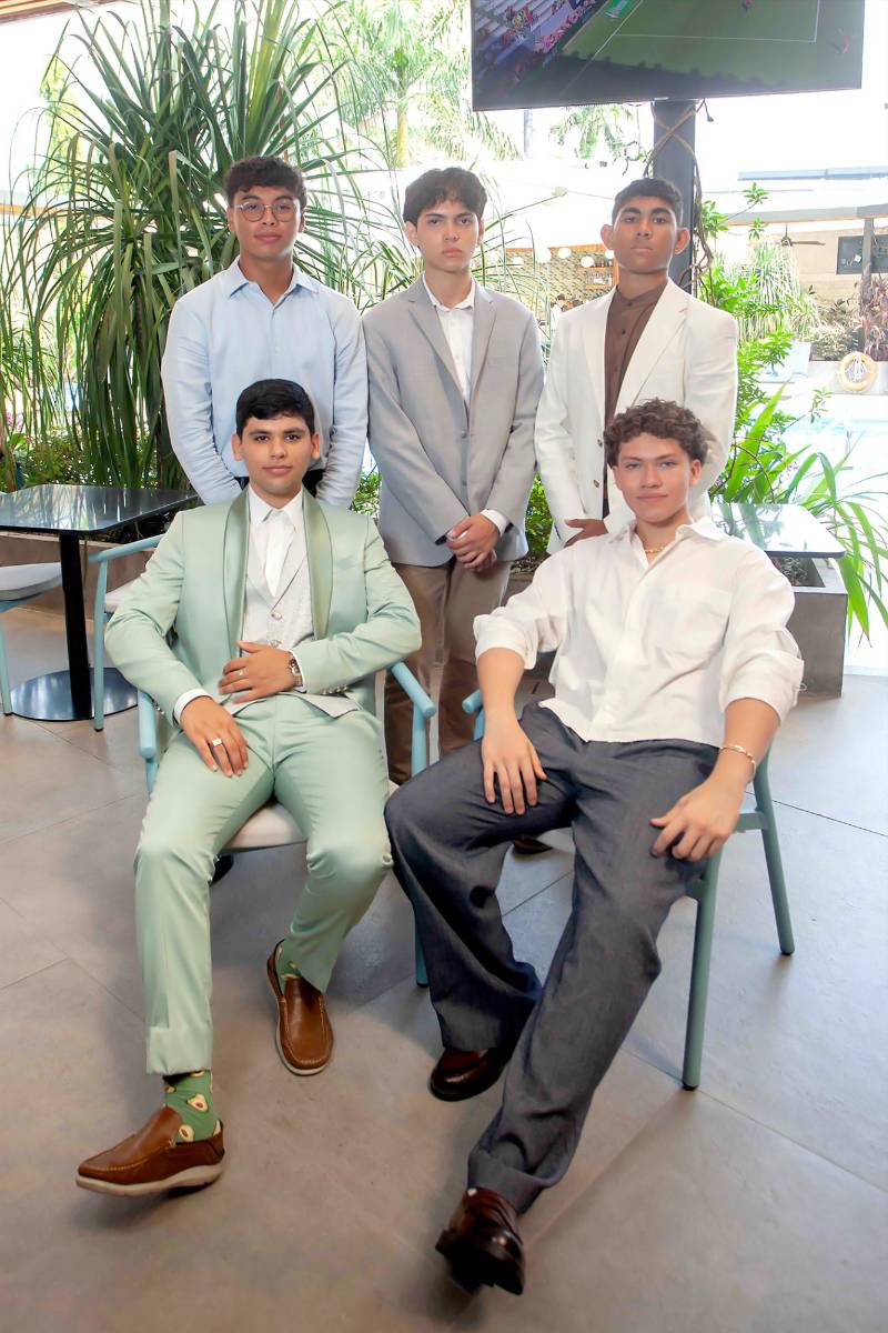 Carlos Castillo, Carlos Henniger, Kenneth Carbajal, Osman Alberto y Gadi Hernández