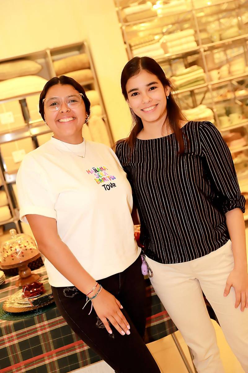 Anna Ramos y Camila García. 
