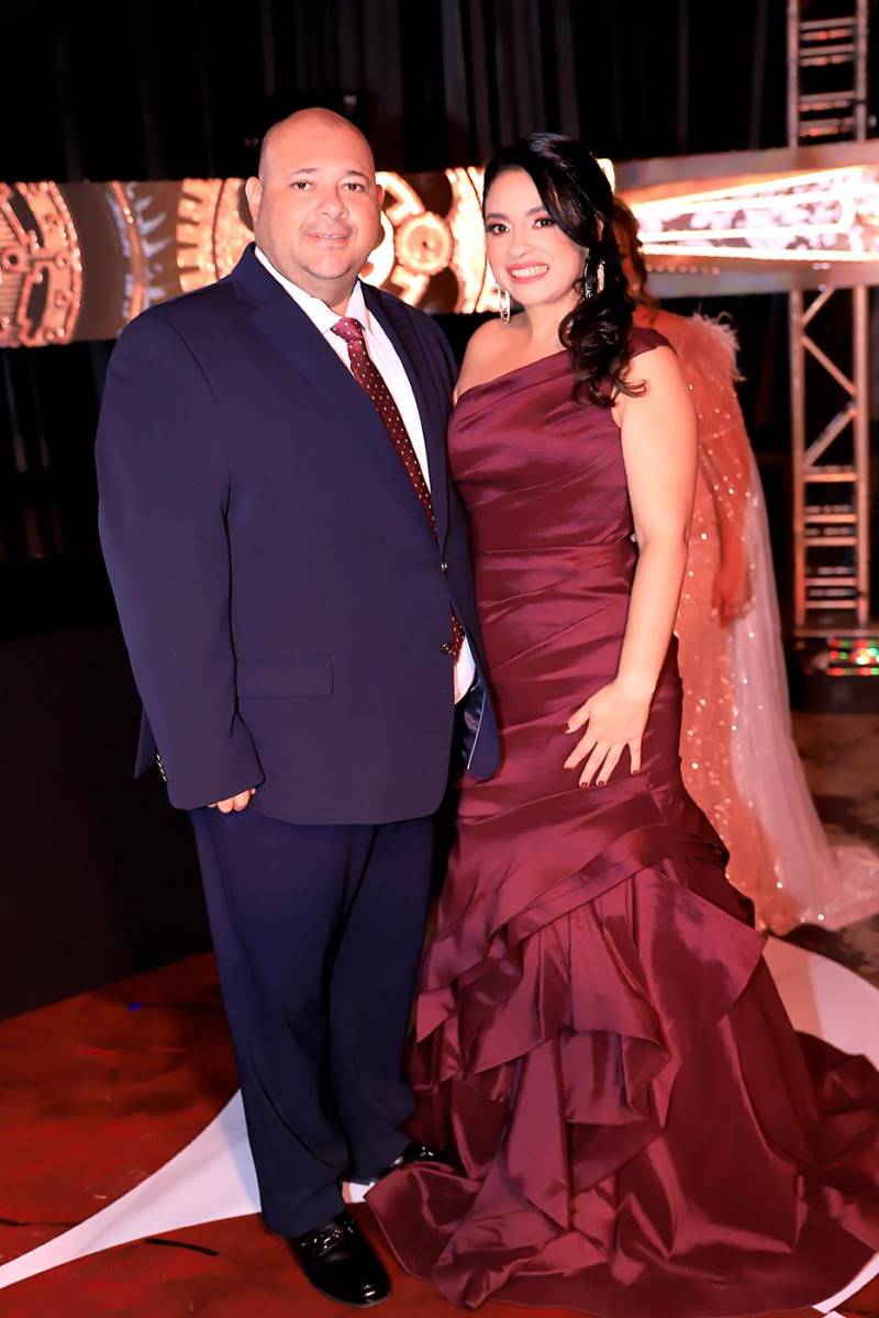 Invitados a la prom 2025 de DelCampo School