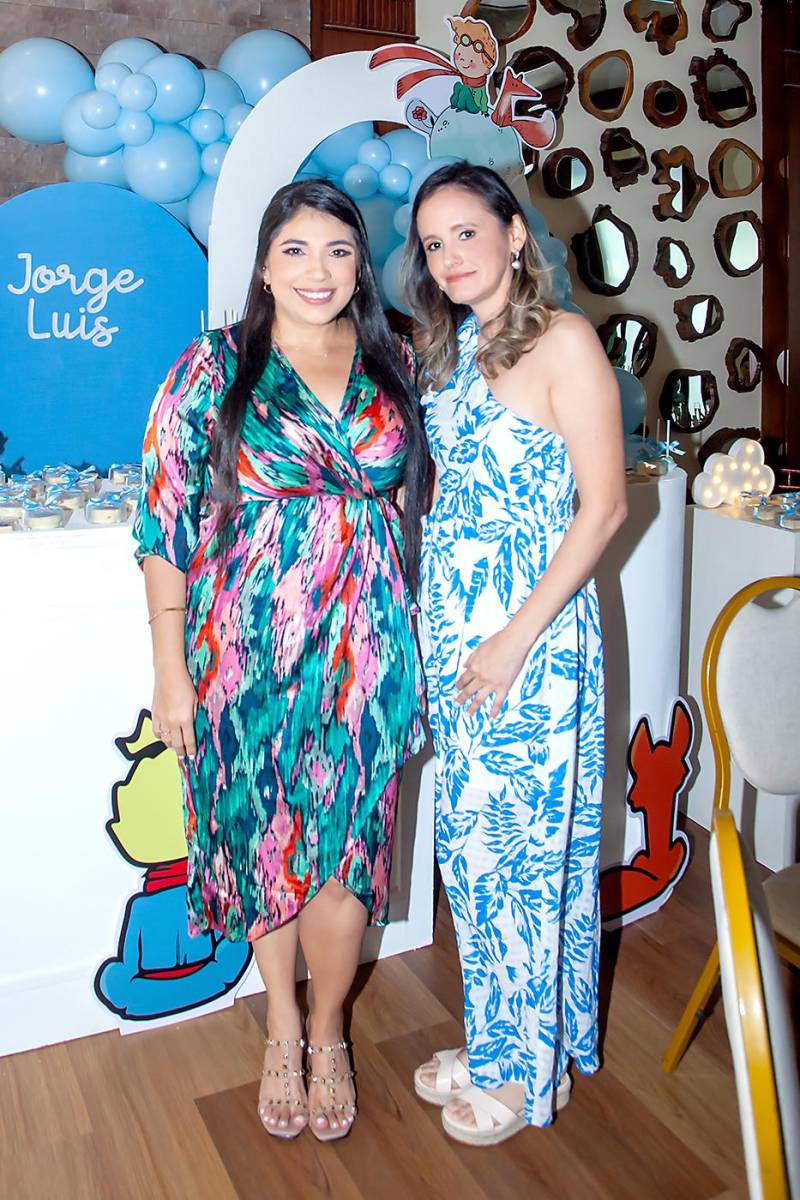 Andrea Ramos y Denisse Godoy.