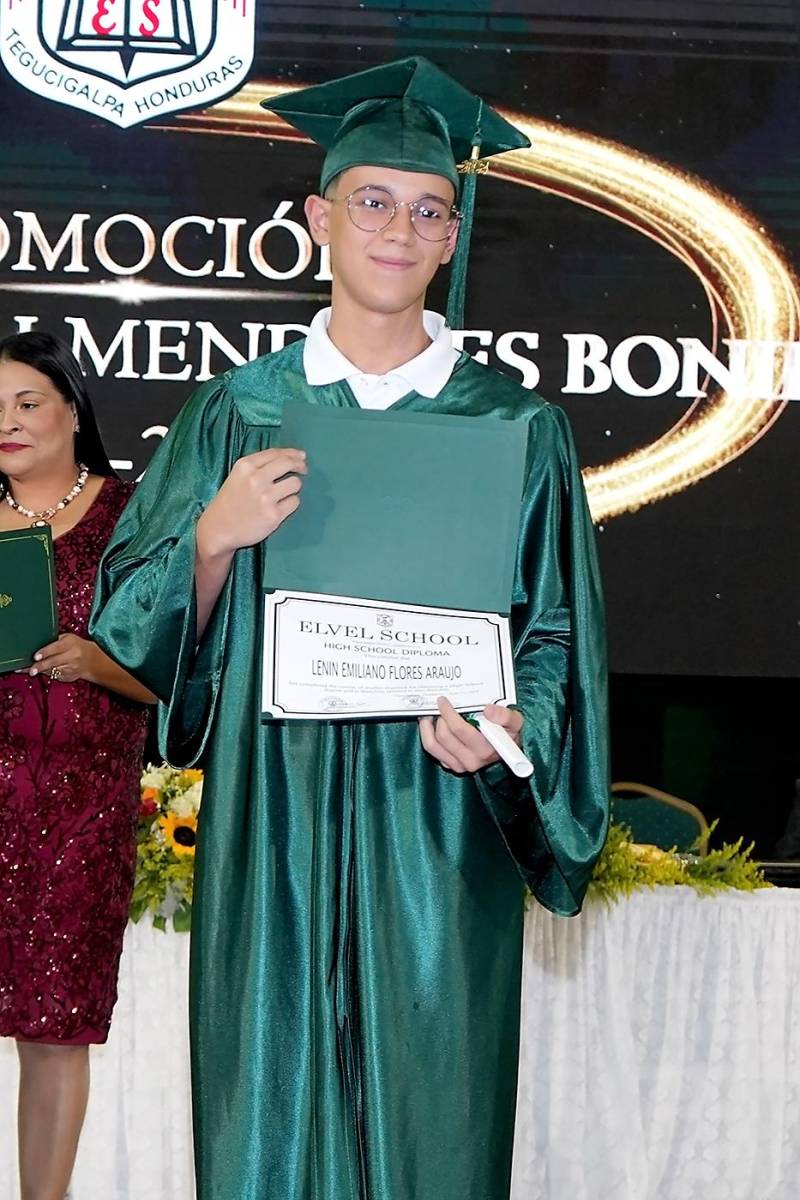 Graduación de los seniors 2024 de Elvel School