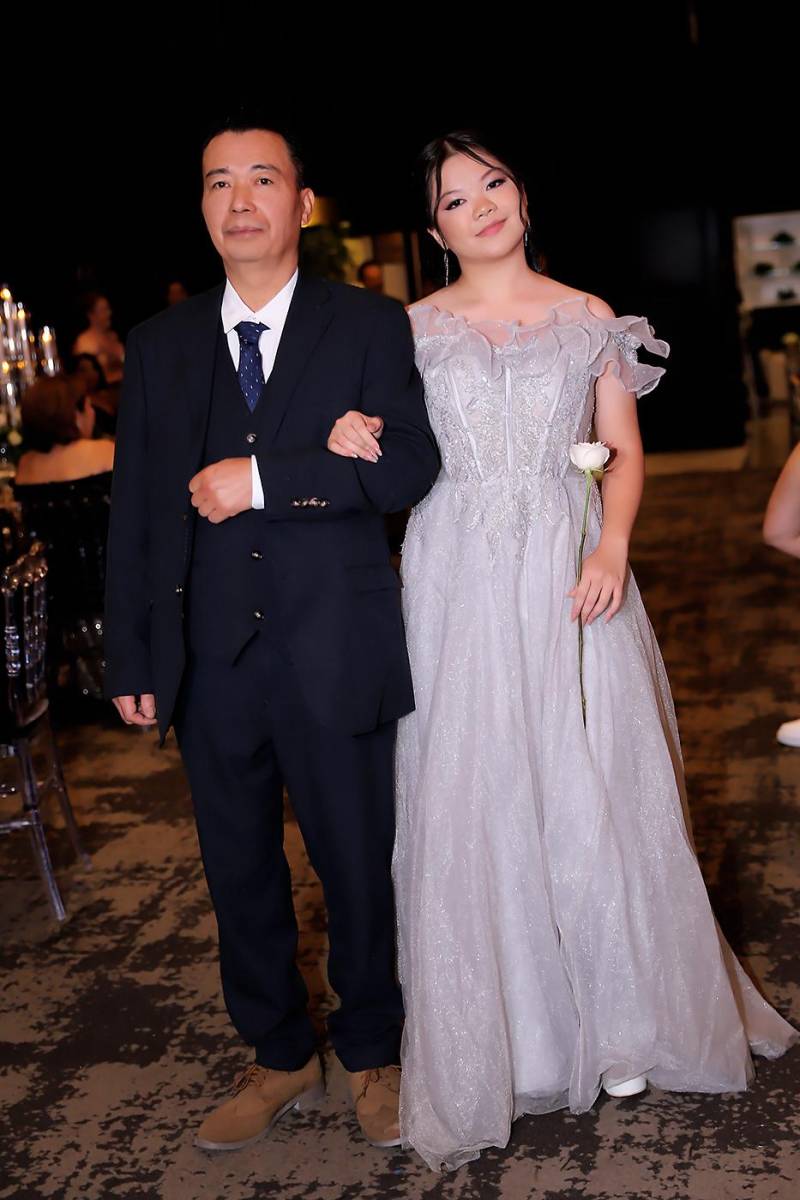 Zhou Jinqiang y Any Zhou Xu.