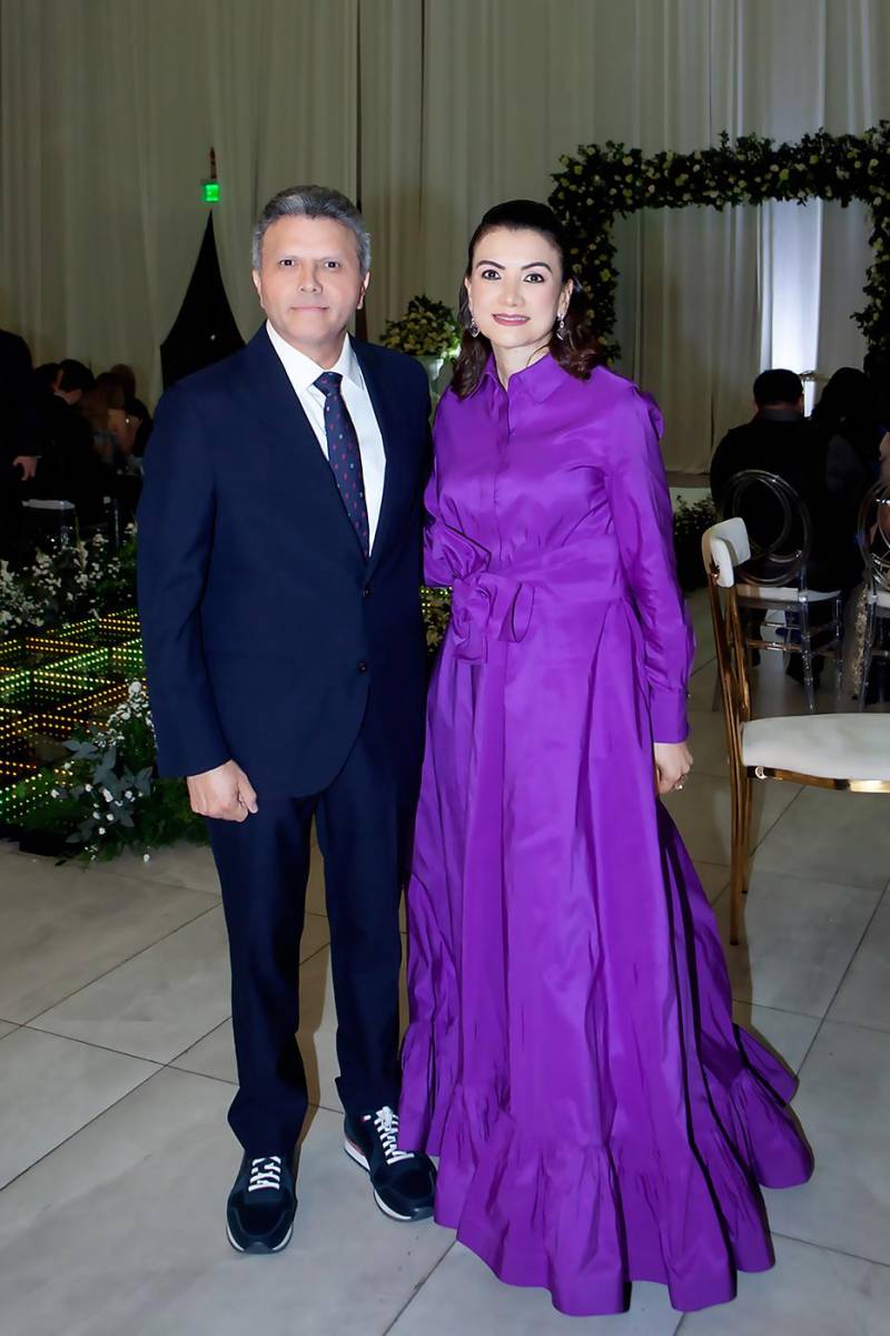 Alejandro y Julissa de Espinoza.