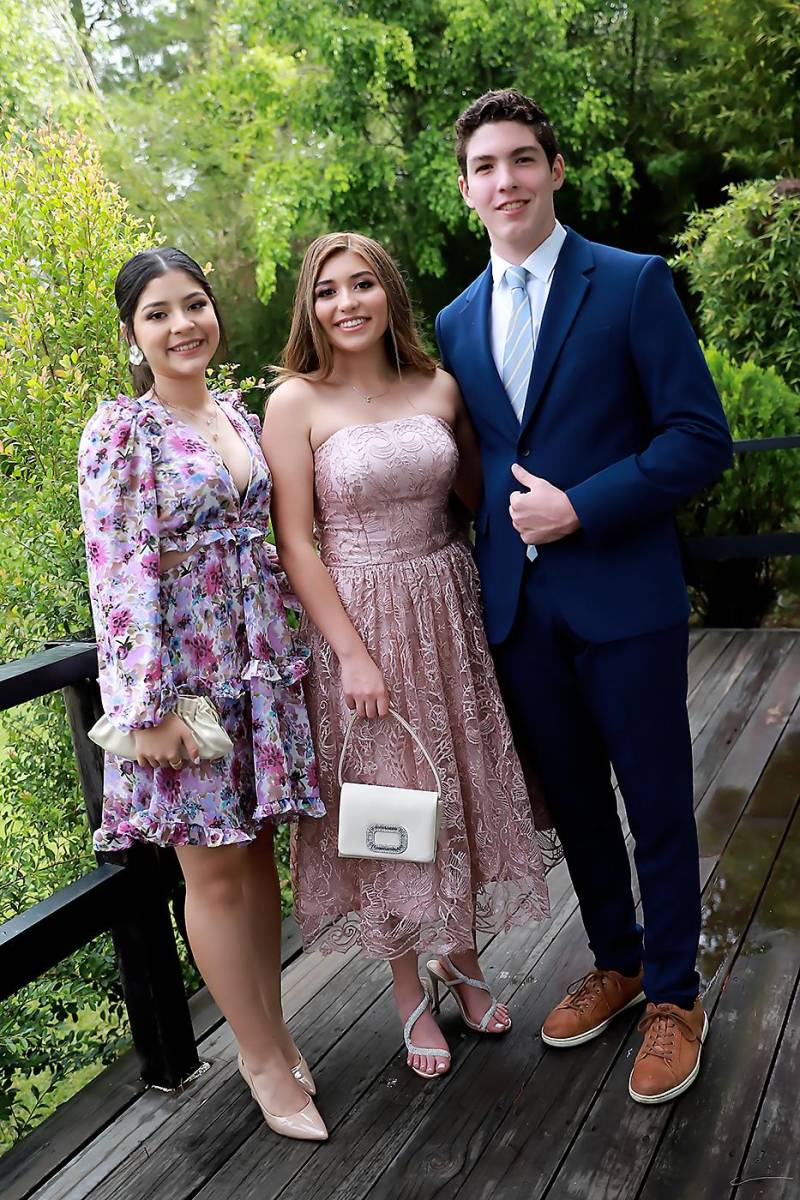 Ana Martínez, Carola Ramírez y Bernardo Castellanos