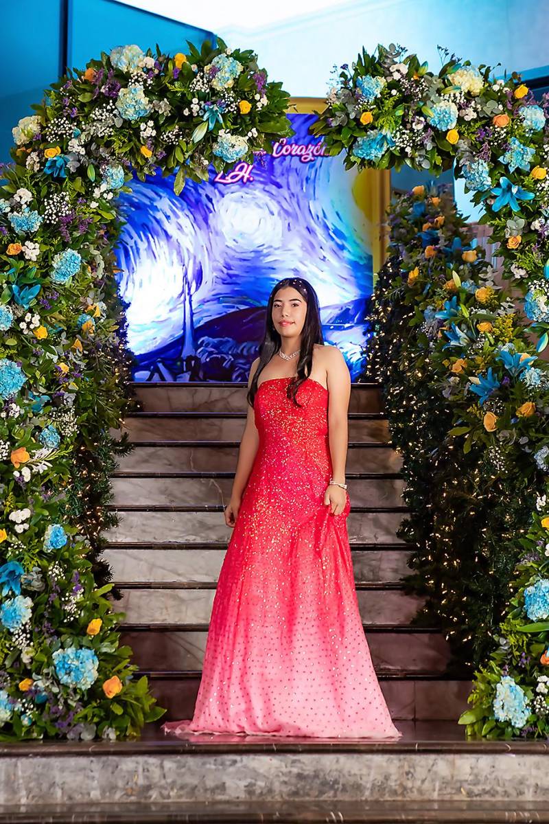Emily Laínez.