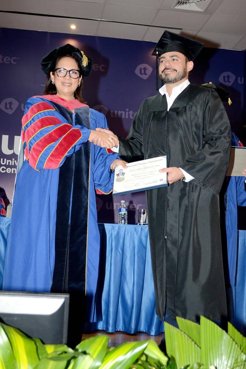 Graduaciones de Posgrado de UNITEC de Tegucigalpa 2025