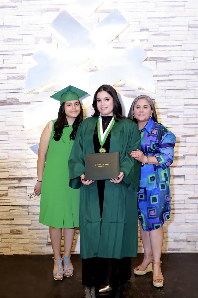 Graduación 2026 de la Academia Los Pinares