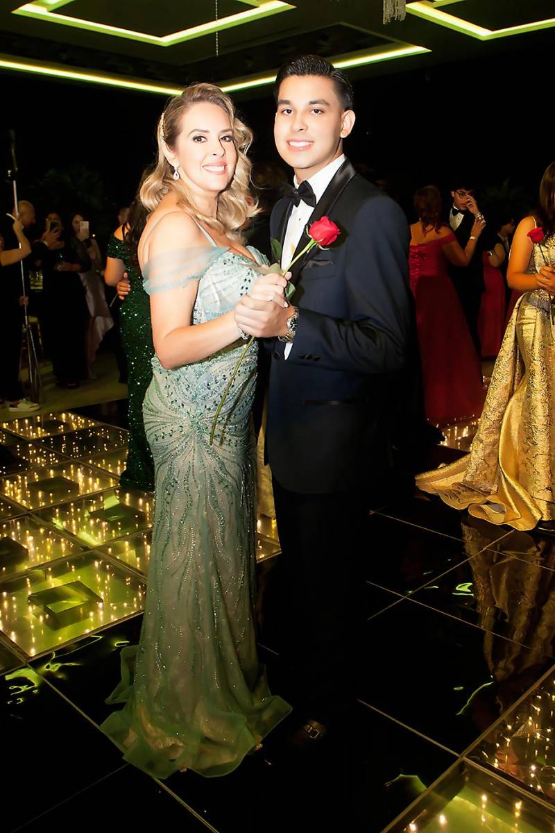 Belkis Suazo y Joseph Espinoza.