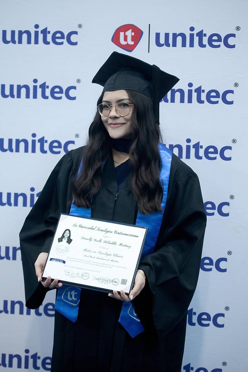 Graduaciones UNITEC 2024 en San Pedro Sula