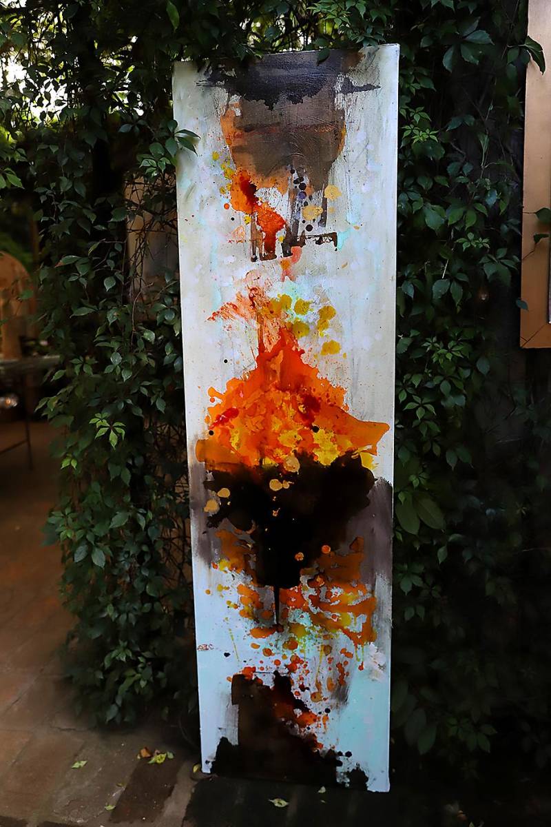 Las obras del artista hondureño Leonardo González se fusionaron en los ambientes naturales de Samart