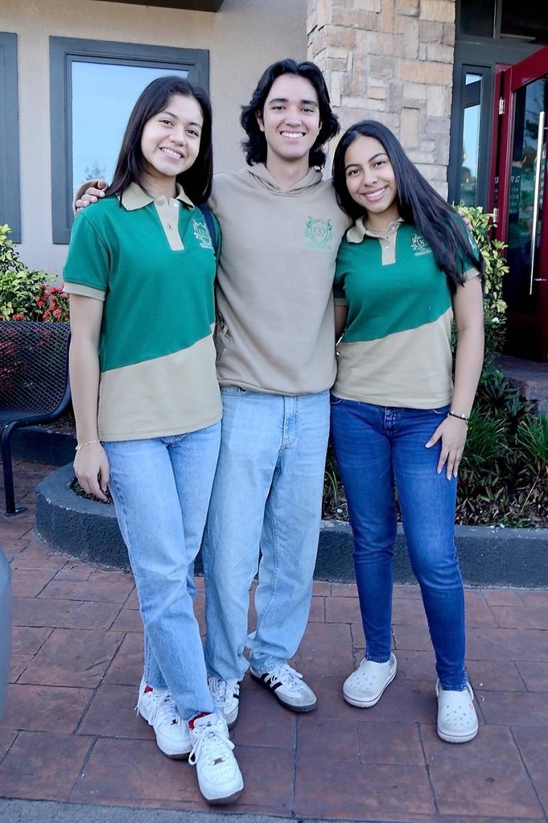 Camila López, Emilio Soley y Ámbar Vásquez.
