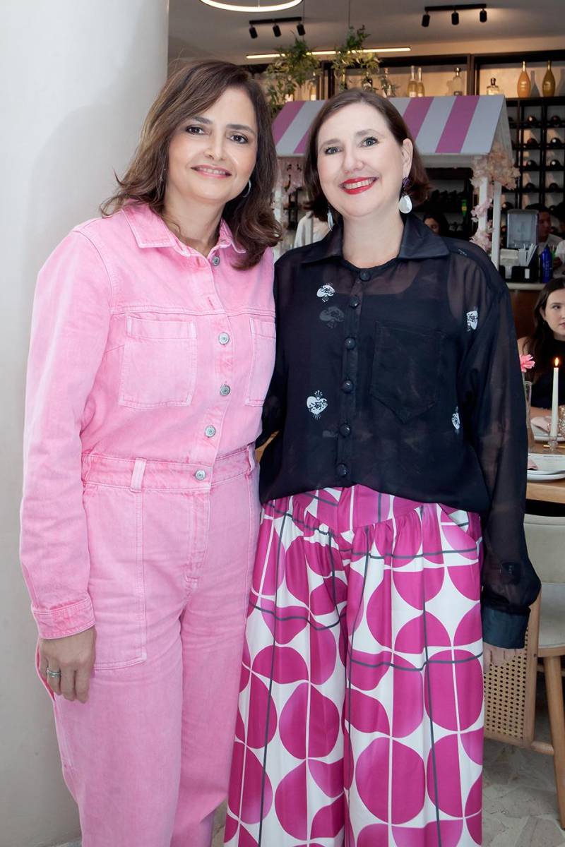 Romina Bueso y Sandra Yacaman.