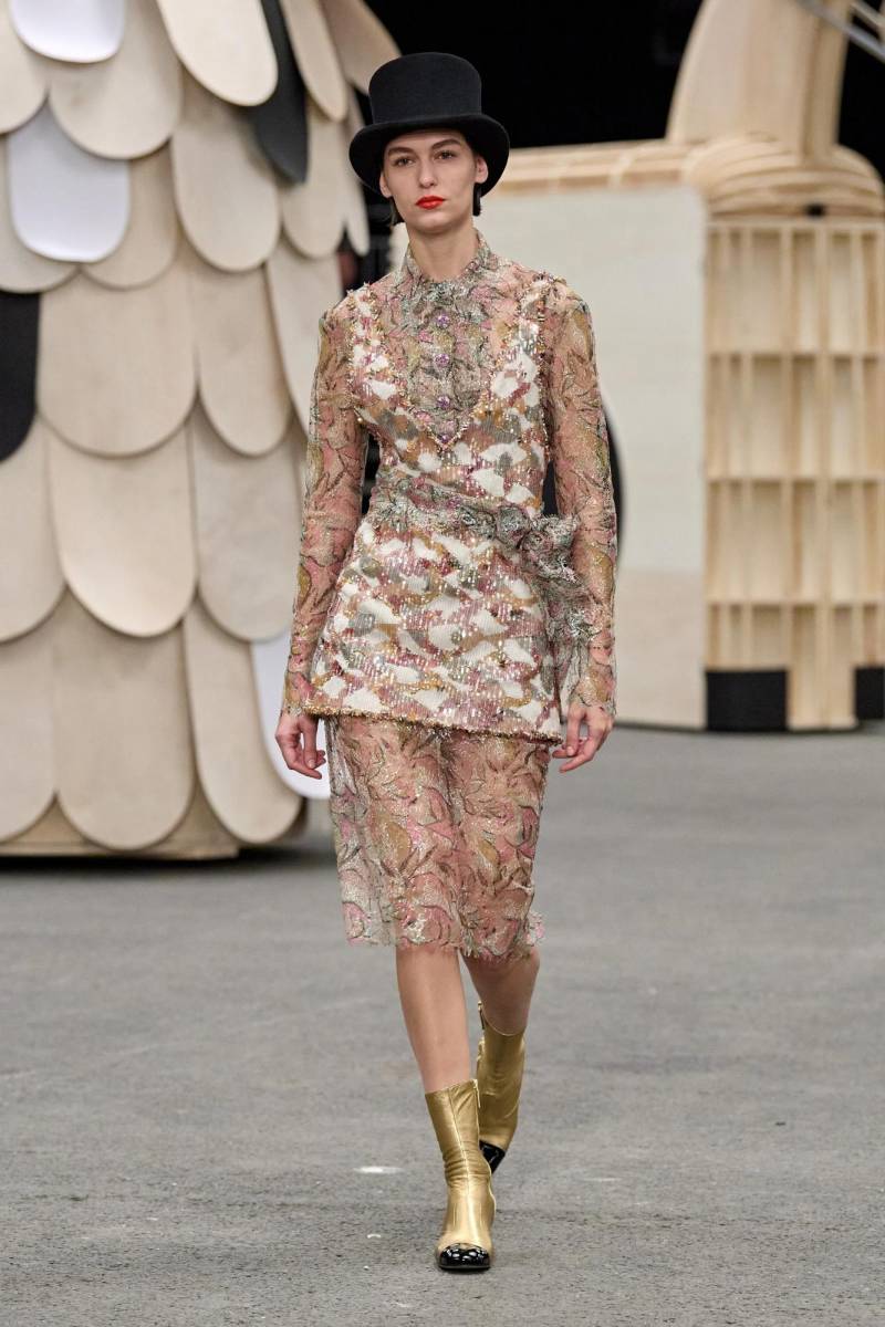 Chanel presenta colección Alta Costura Primavera 2023