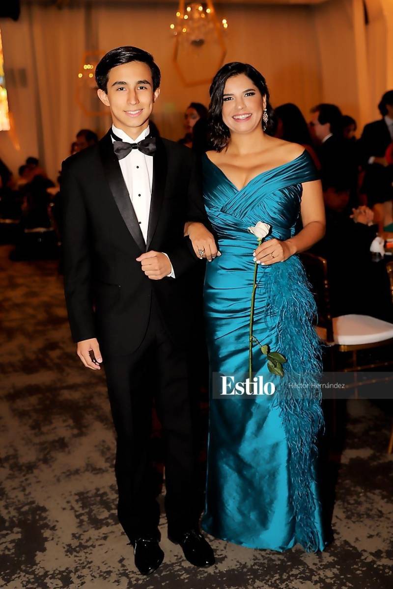 Rafael Pineda y Julie Padilla