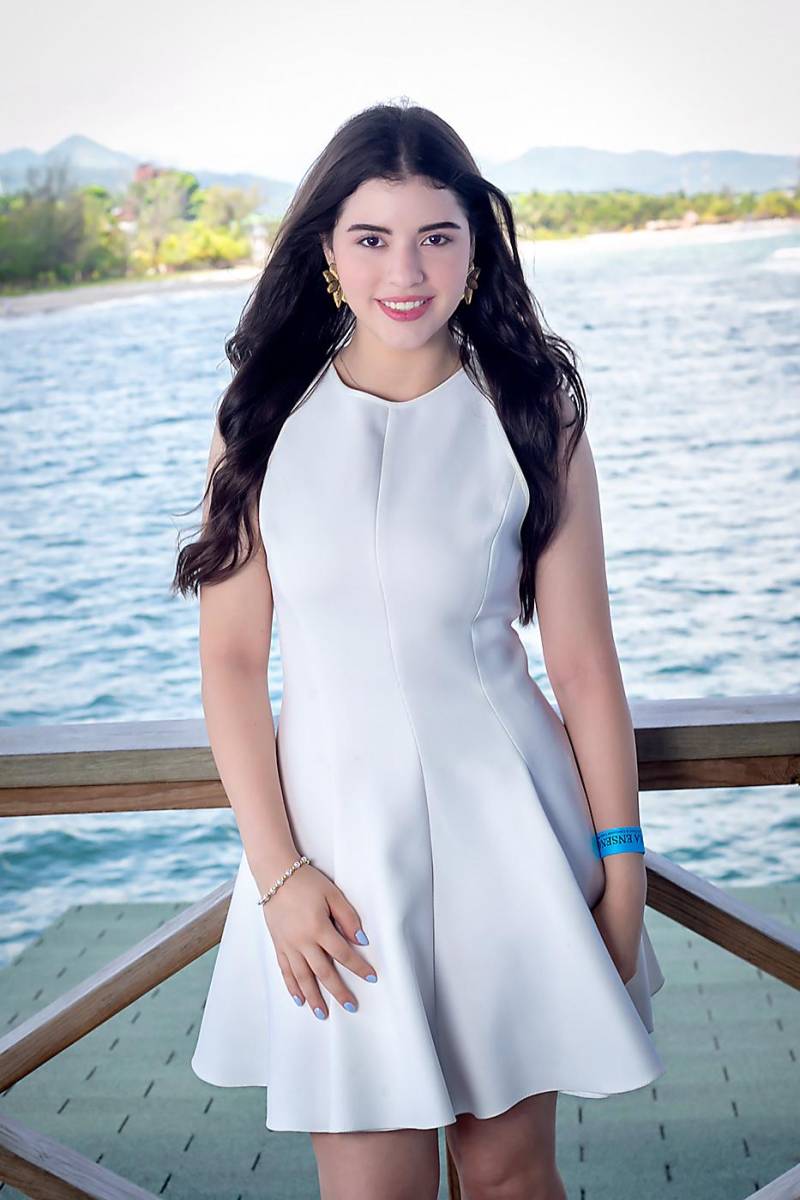Audrey Brizuela.