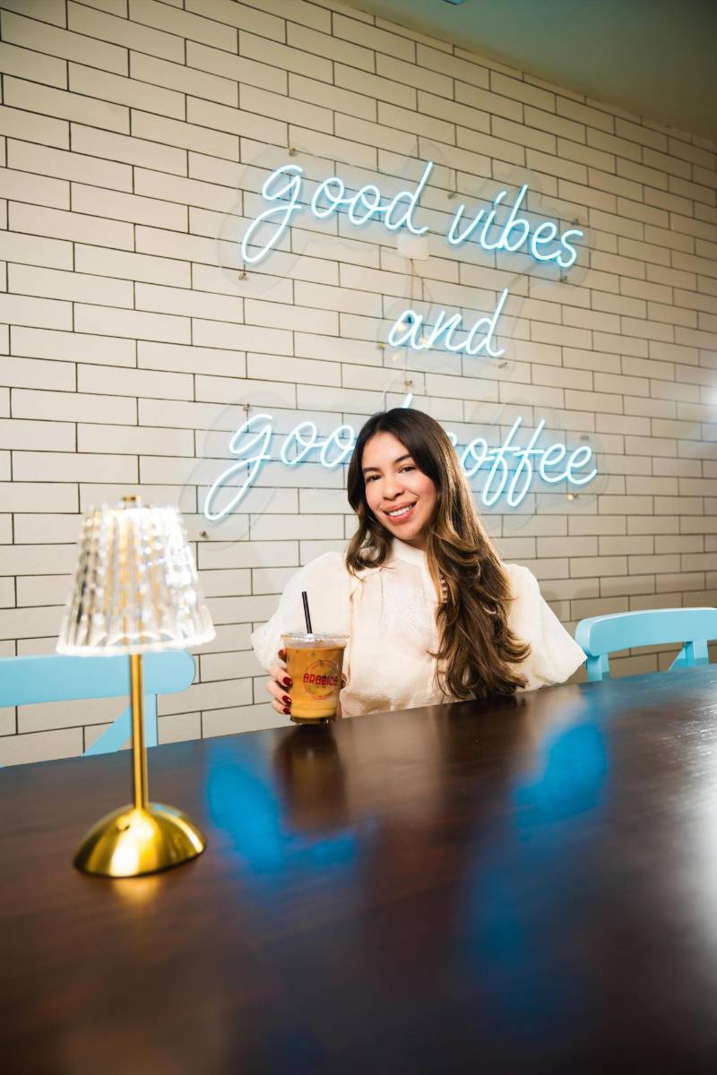 Arabica: celebrando la magia del café y las buenas vibras