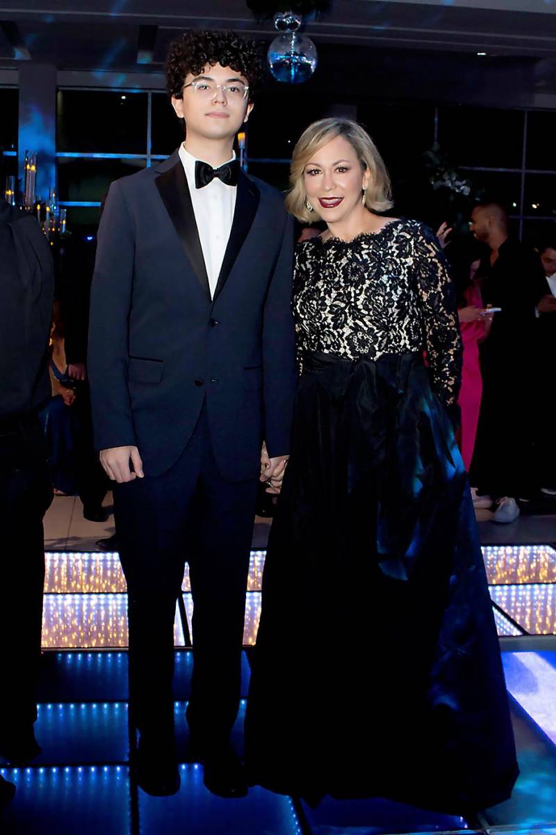  Mateo Bandy y su madre Marcela Bandy.