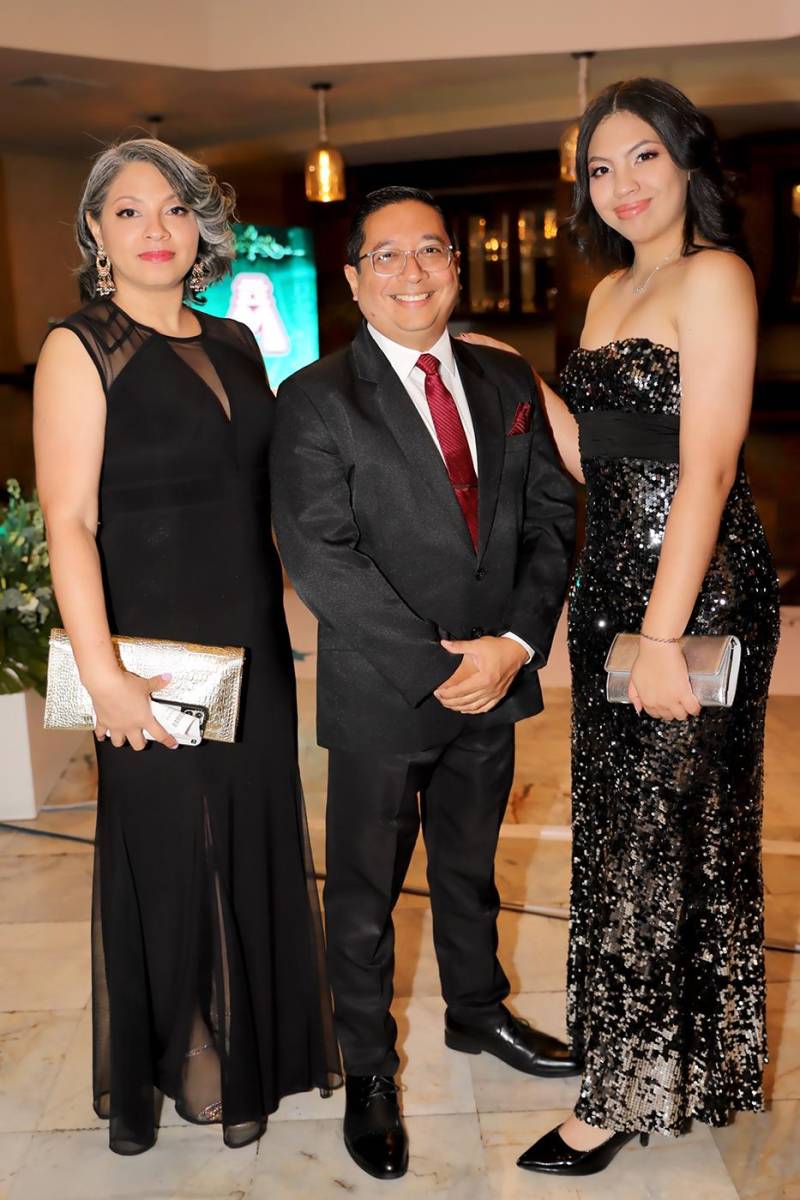 Así se vivió la PROM NIGHT 2023 de la Mayan School