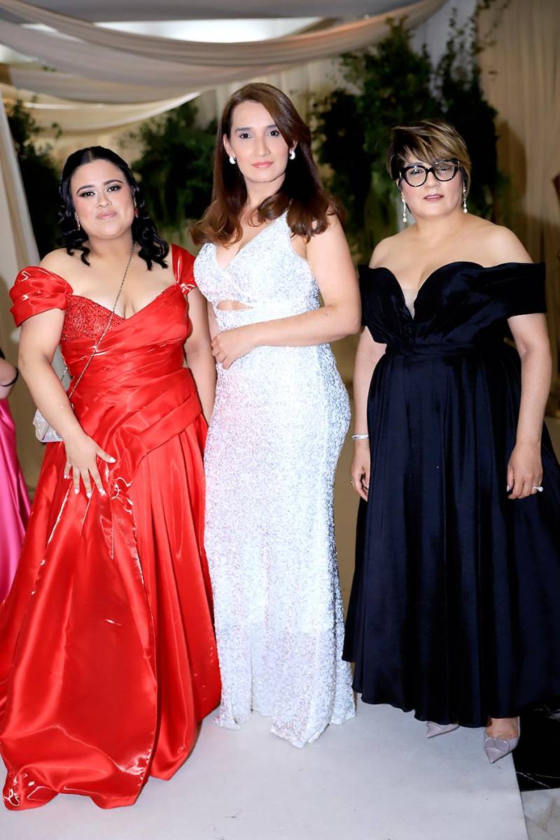 Invitados de la prom 2025 de La Estancia School