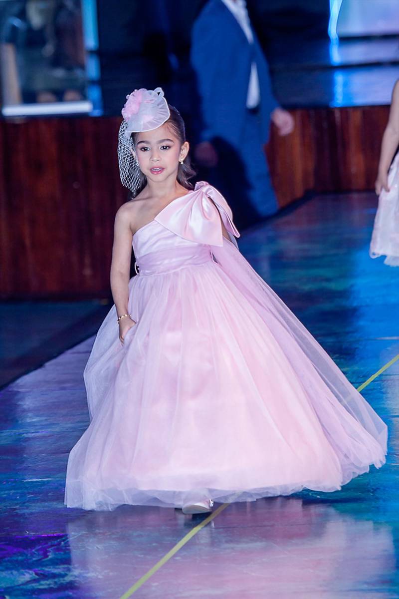 Senior Fashion Show 2026 de la Escuela Internacional Sampedrana, parte 3