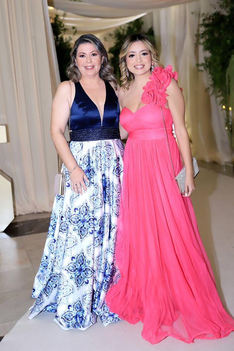 Invitados de la prom 2025 de La Estancia School