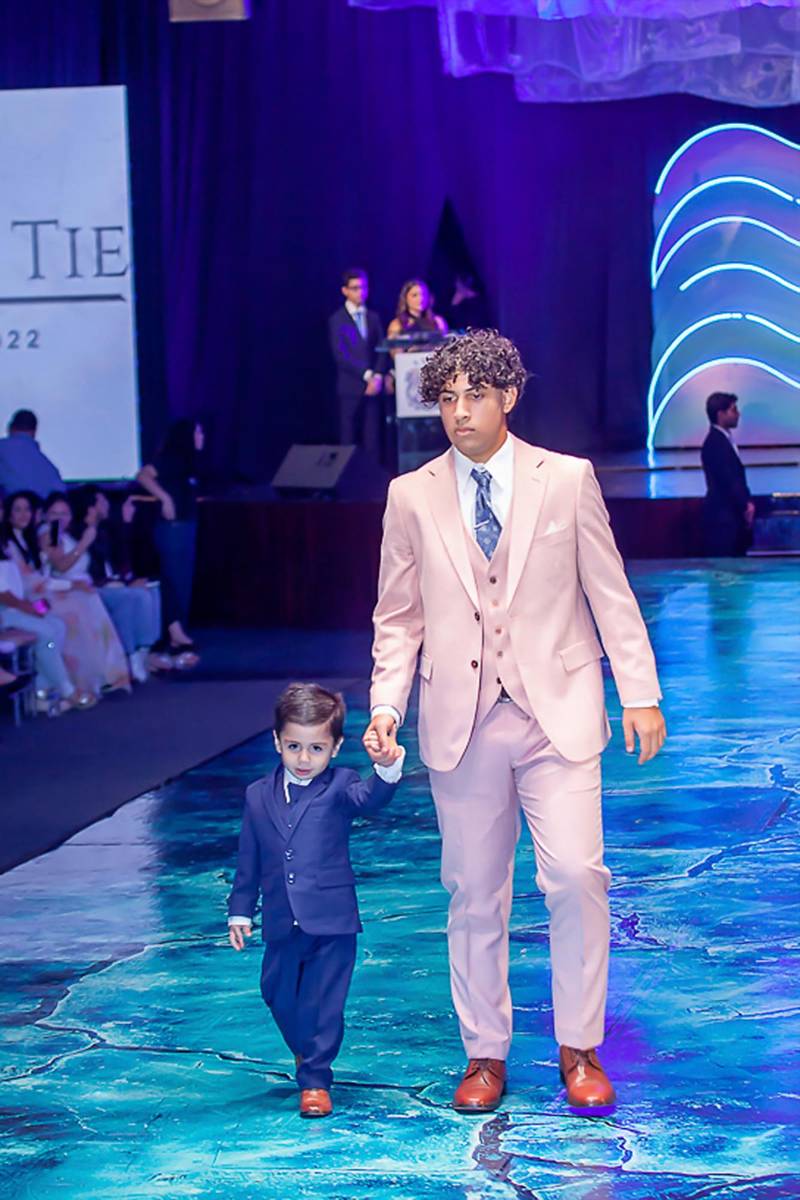 Senior Fashion Show 2026 de la Escuela Internacional Sampedrana, parte 2