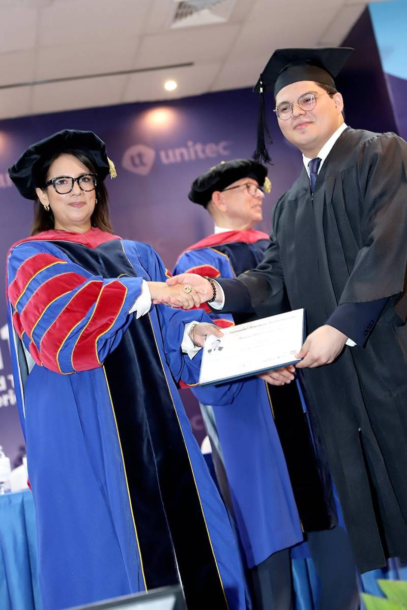 Graduaciones de Pregrado de UNITEC TGU 2025
