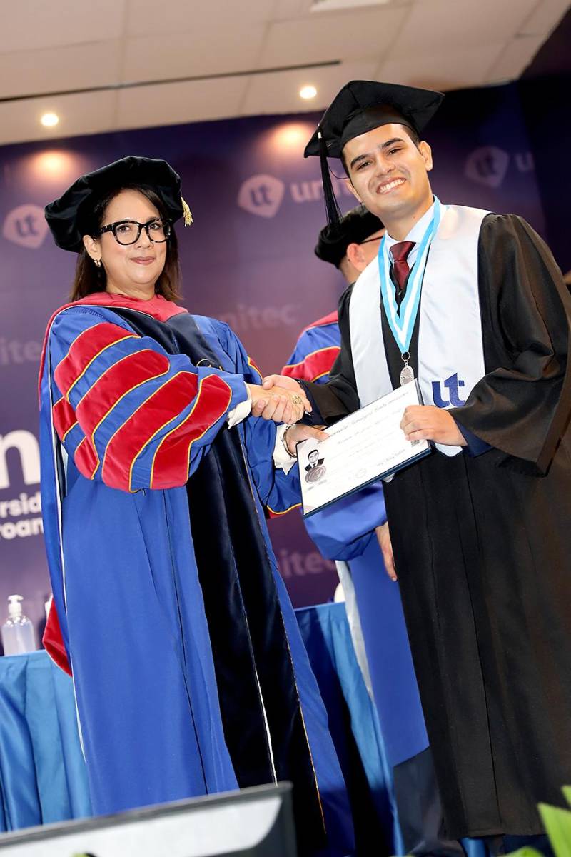 Graduaciones de Pregrado de UNITEC TGU 2025