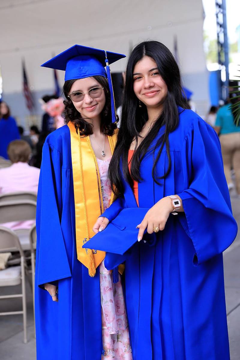 Laura Castro y Mia Aguilar