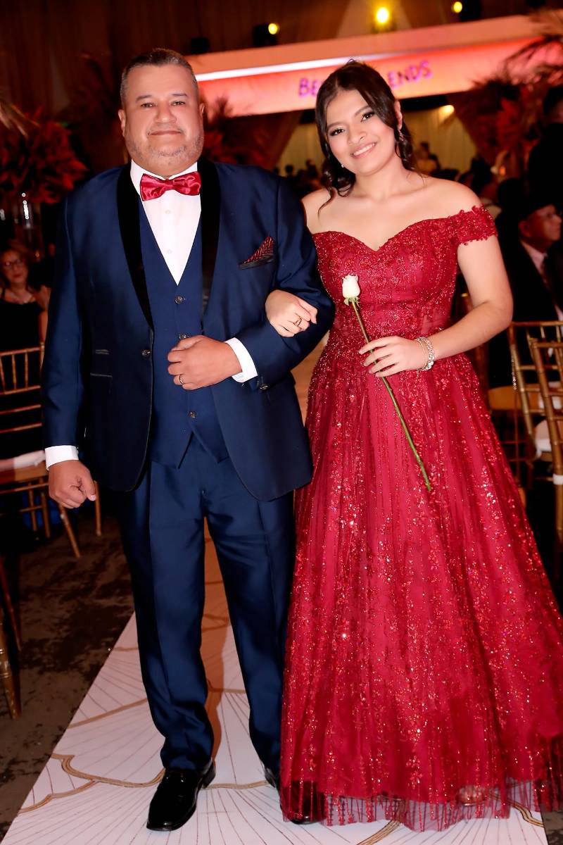 Sara Lagos y su padre Eduardo Lagos.