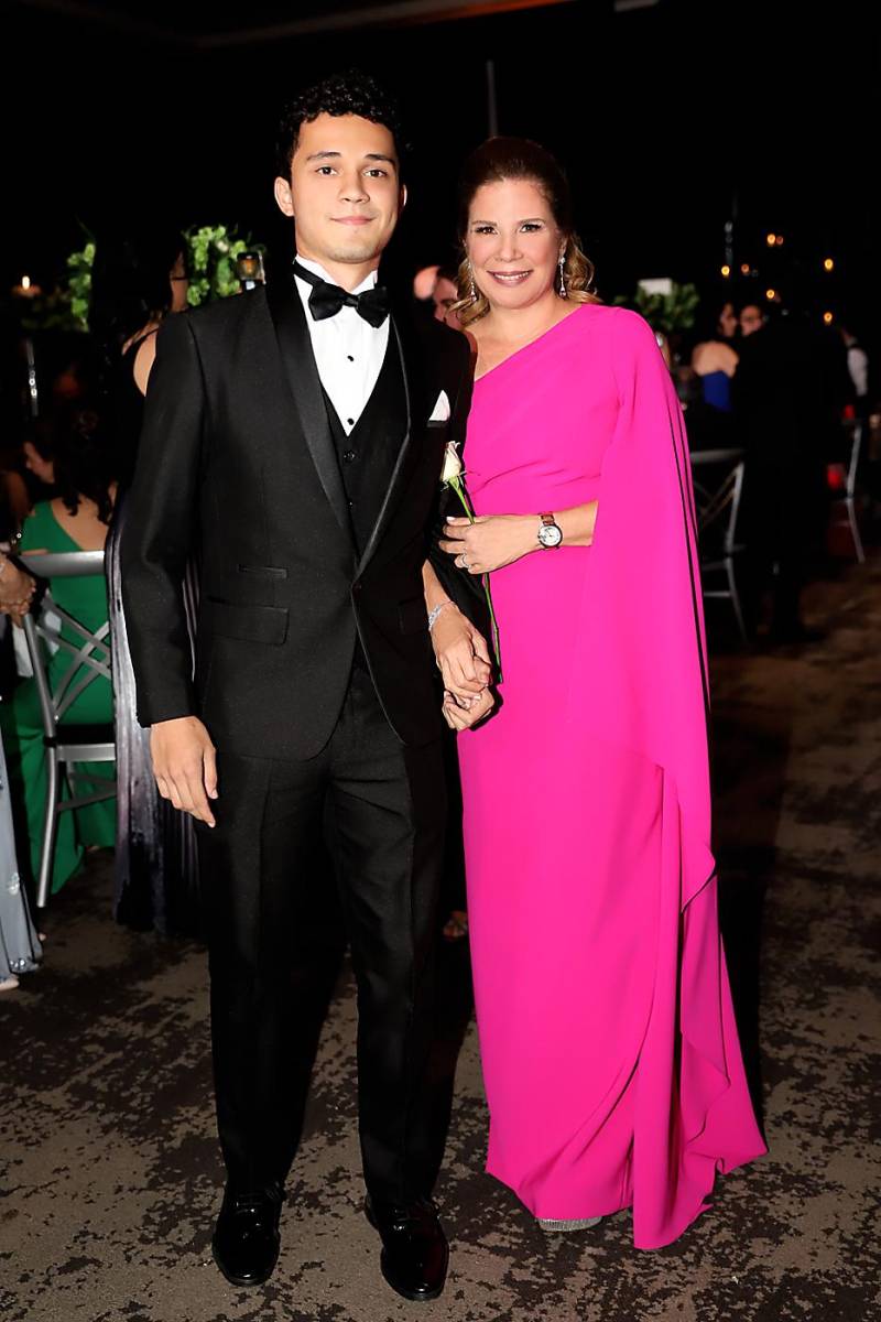 Jose Alfredo Castillo y Patricia Casanova