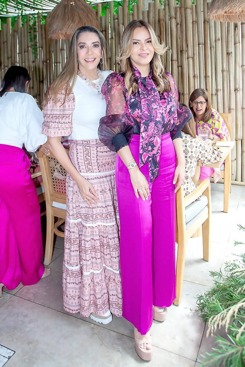 Marilda Mata y Carolina Cabeza.