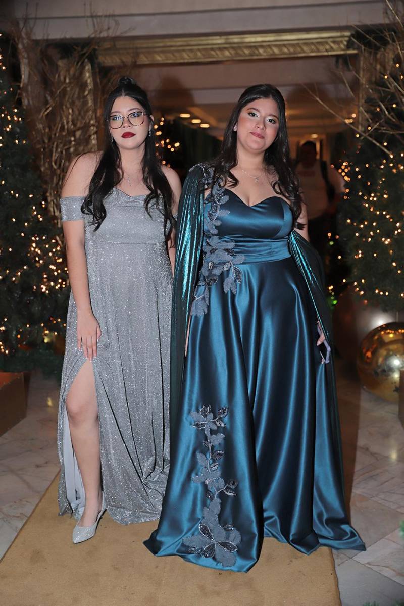 Fiesta de la prom 2024 del Instituto Sagrado Corazón