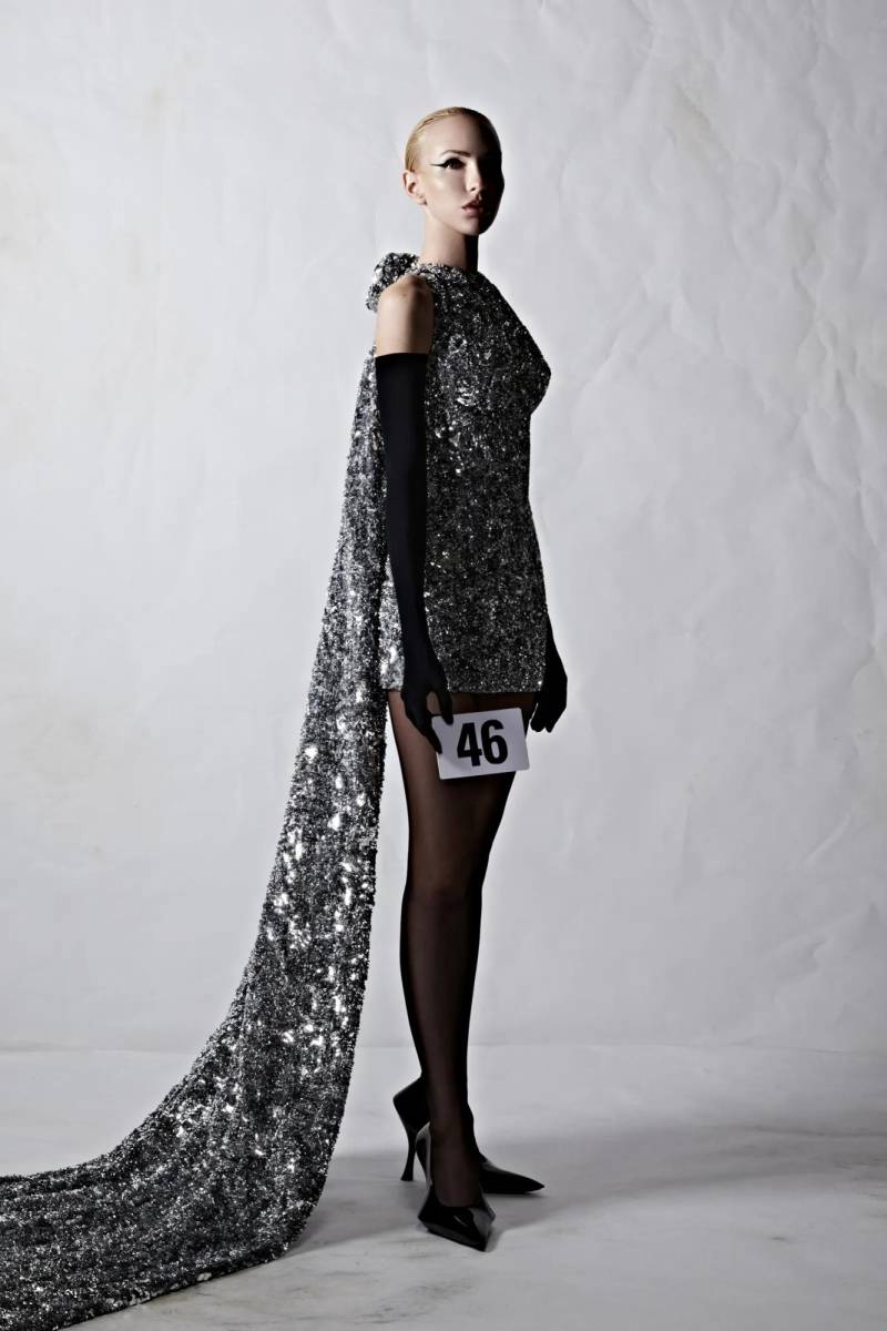 Balenciaga presenta colección Alta Costura Otoño 2022