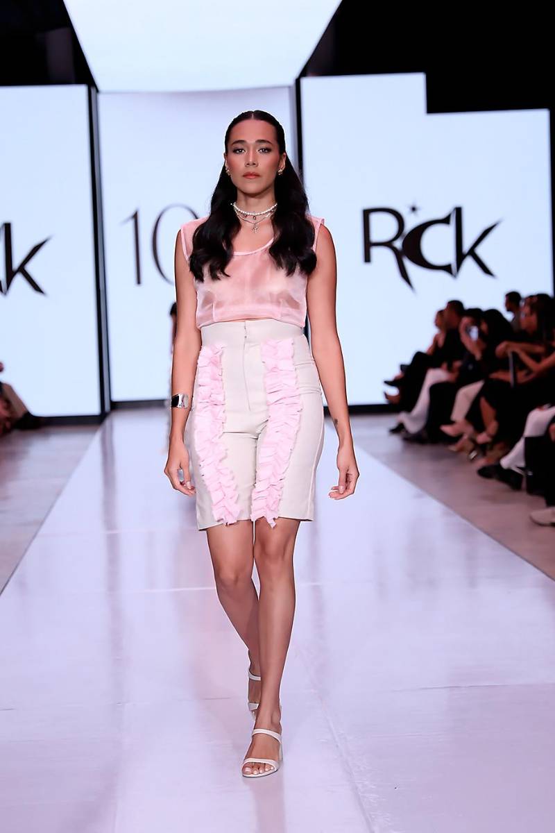 MIRCALLA por Erick Molina en BAC Estilo Moda 2025