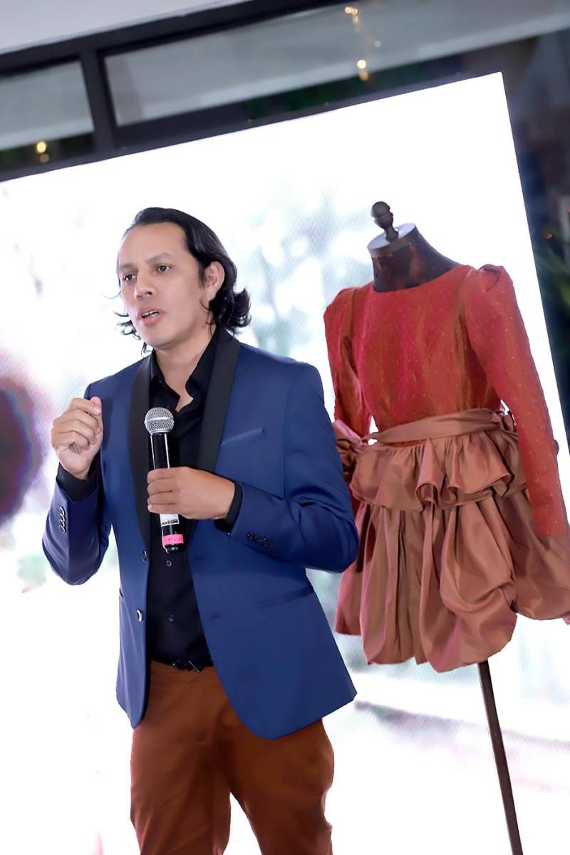 Roberto Ramírez. Roberto Ramírez.