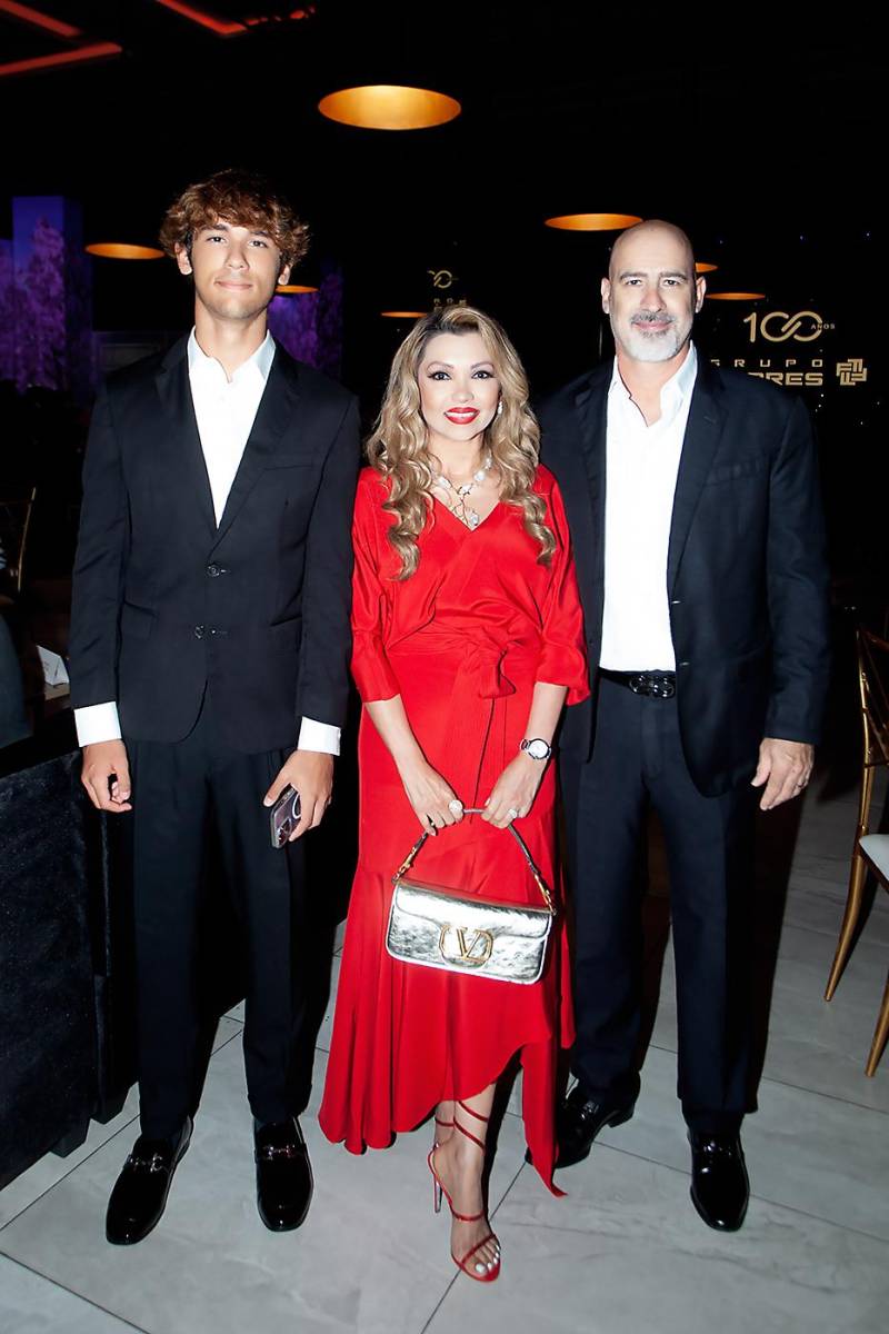 Los invitados a la gala por los 100 años de Grupo Flores