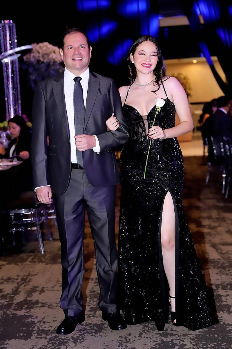 Rafael Rojas y su hija Amelia